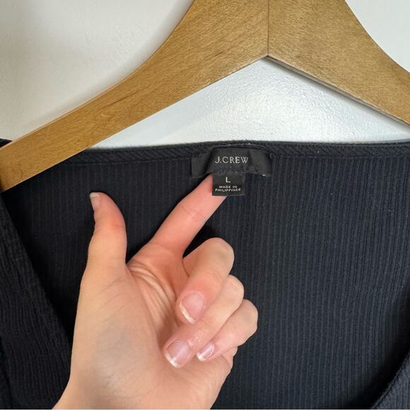 J. Crew Ribbed Ruffle Tank Top Black Stretch Knit Size Large - Picture 3 of 6